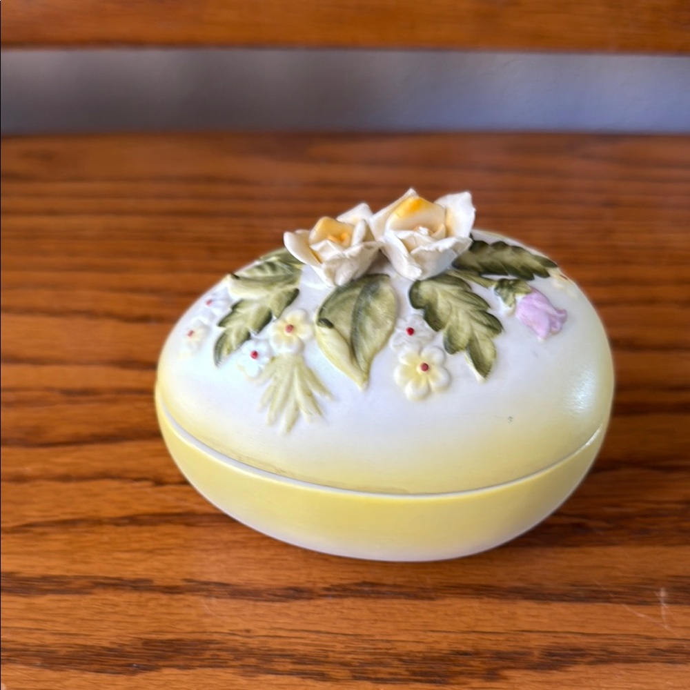 Not Rated Yellow and Green Storage Box with Floral Design